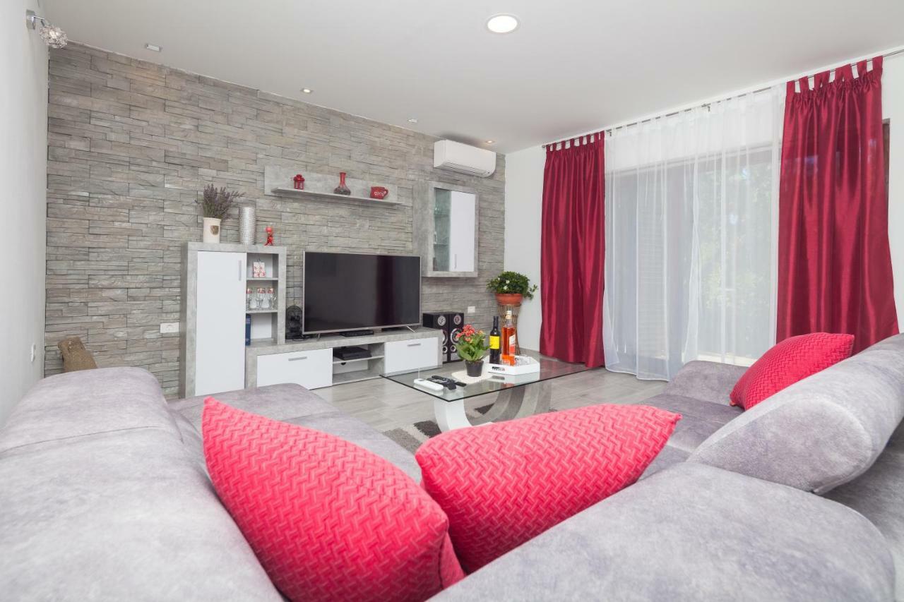 New Brend App Matija Apartment Pinezici  Luaran gambar